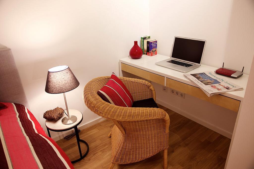 Ferienwohnung "Karmeliten Am Dom" Regensburg Bagian luar foto